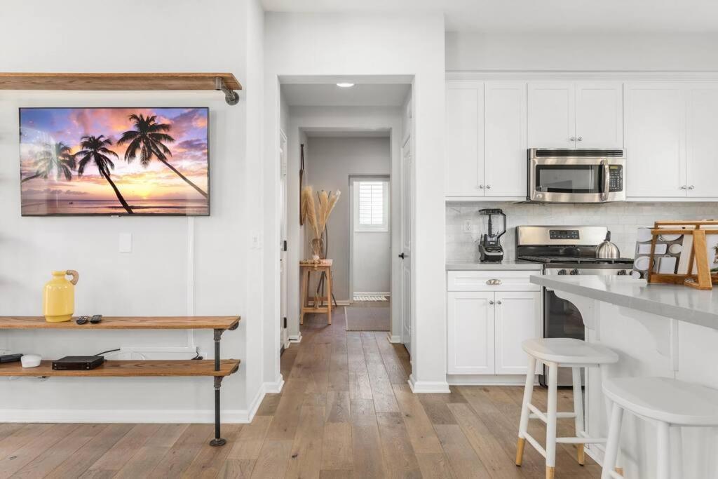 Goode Homes Luxury Villa With Community Pool And Spa Santa Clarita Exterior foto